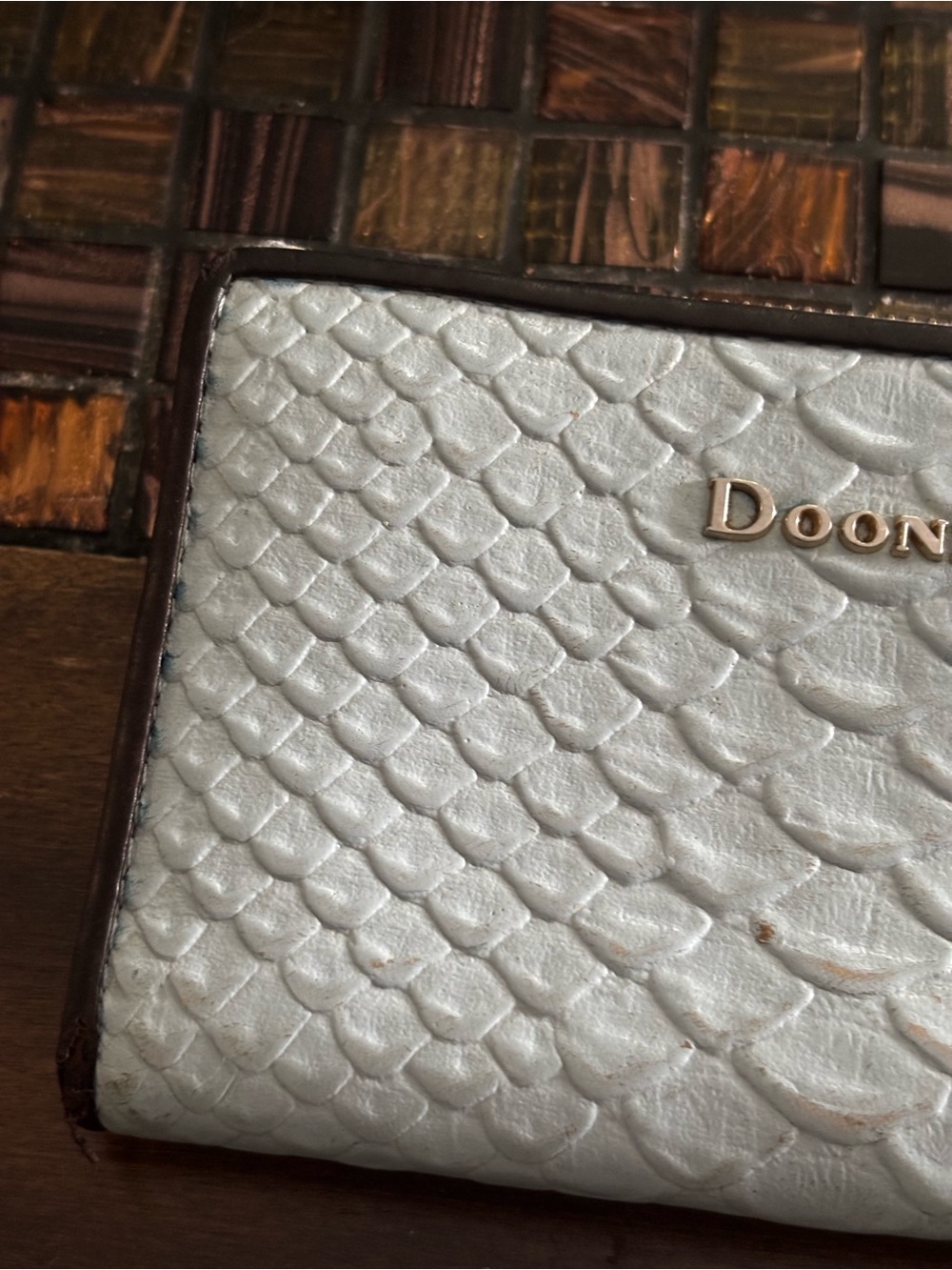 Dooney & Bourke Blue Embossed Alligator Leather -Print Zip Wallet - Picture 3 of 15